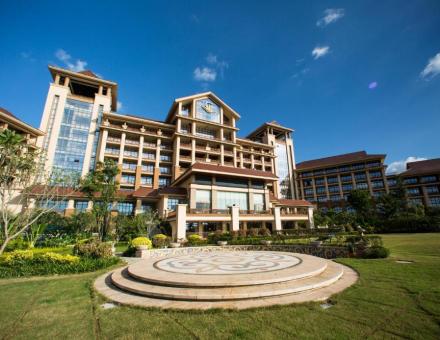 LANDMARK MEKONG RIVERSIDE HOTEL
