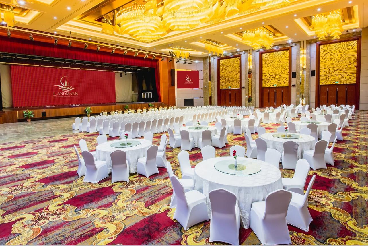GRAND BALLROOM